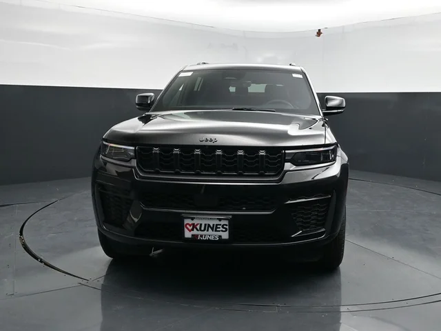 Nuevos JEEP GRAND CHEROKEE L à Estados chez autogozo