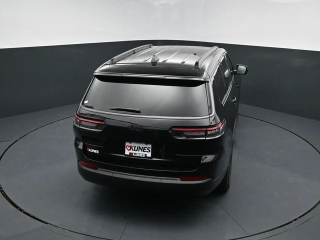 Nuevos JEEP GRAND CHEROKEE L à Estados chez autogozo