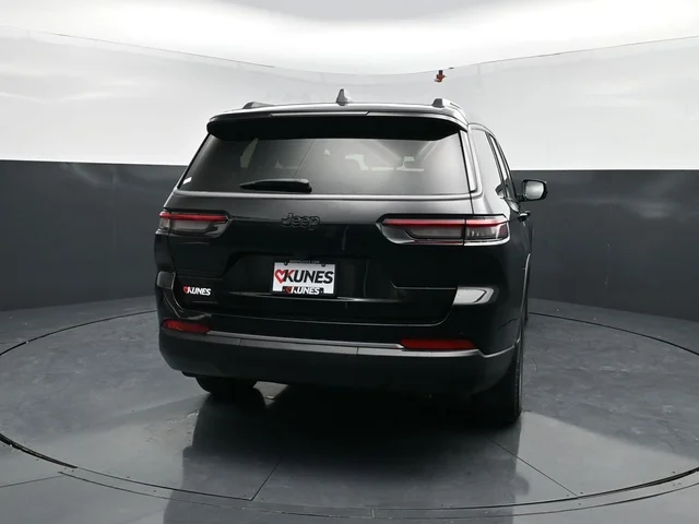 Nuevos JEEP GRAND CHEROKEE L à Estados chez autogozo