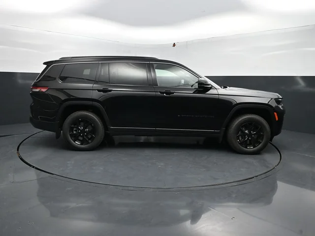 Nuevos JEEP GRAND CHEROKEE L à Estados chez autogozo