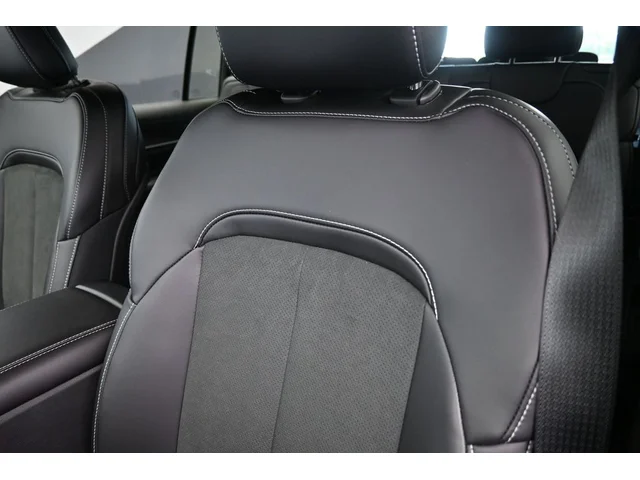 Nuevos JEEP GRAND CHEROKEE L à Estados chez autogozo