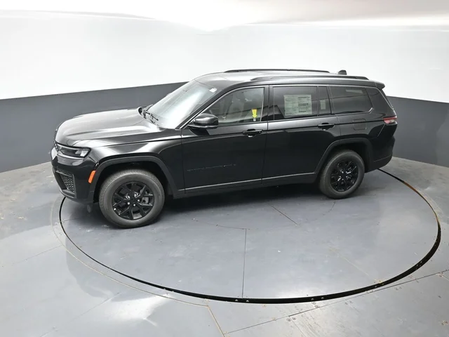 Nuevos JEEP GRAND CHEROKEE L à Estados chez autogozo