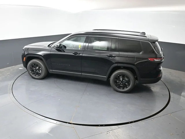 Nuevos JEEP GRAND CHEROKEE L à Estados chez autogozo