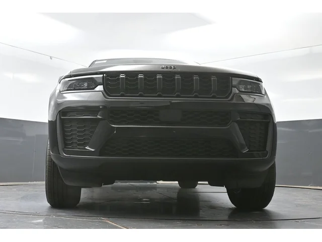 Nuevos JEEP GRAND CHEROKEE L à Estados chez autogozo