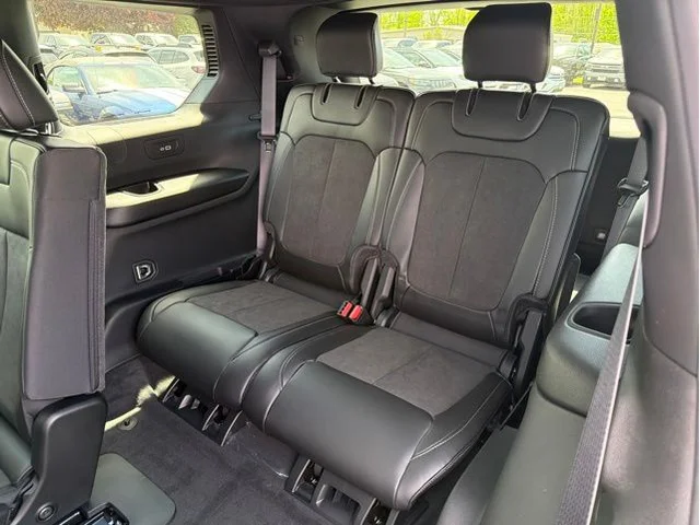 Nuevos JEEP GRAND CHEROKEE L à Estados chez autogozo