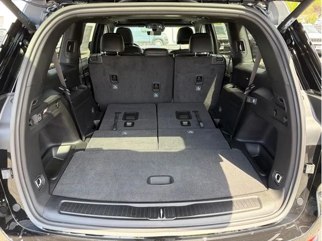Nuevos JEEP GRAND CHEROKEE L à Estados chez autogozo