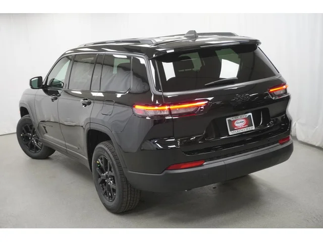 Nuevos JEEP GRAND CHEROKEE L à Estados chez autogozo