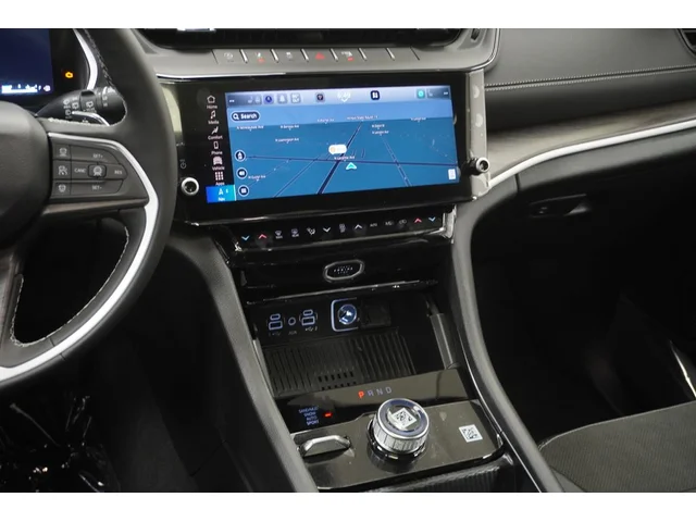 Nuevos JEEP GRAND CHEROKEE L à Estados chez autogozo