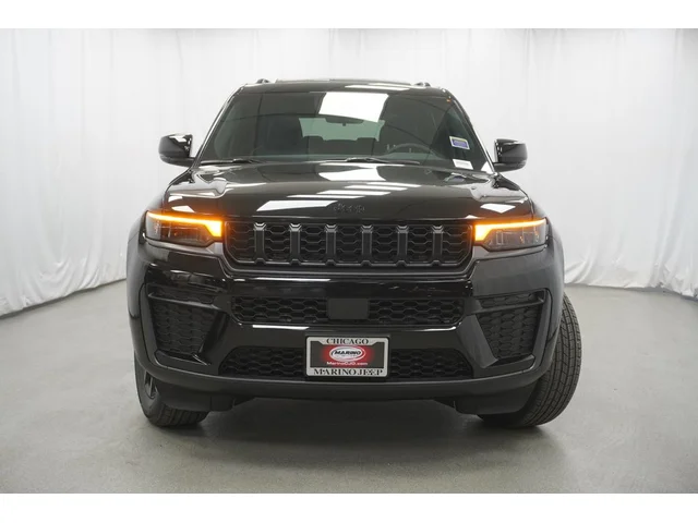 Nuevos JEEP GRAND CHEROKEE L à Estados chez autogozo