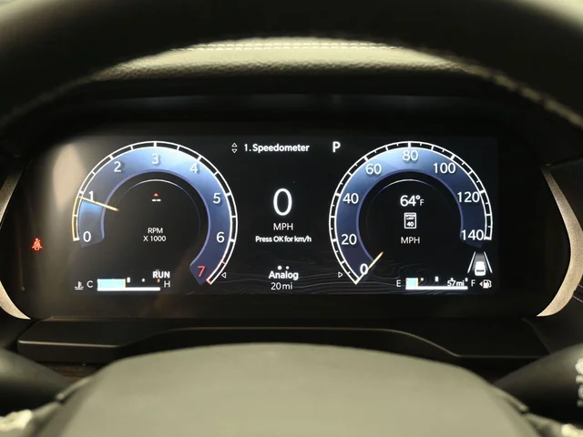 Nuevos JEEP GRAND CHEROKEE L à Estados chez autogozo