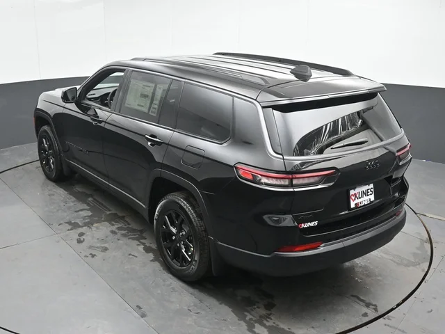 Nuevos JEEP GRAND CHEROKEE L à Estados chez autogozo