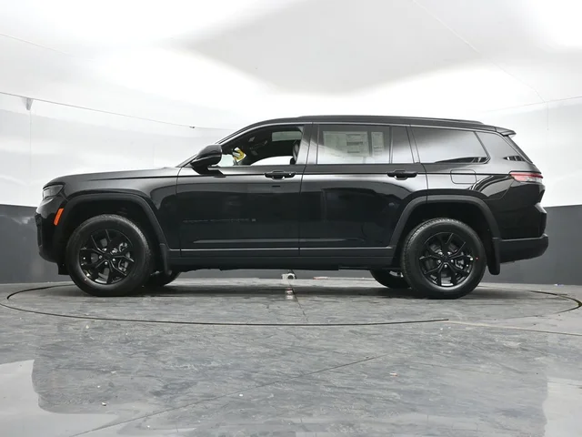 Nuevos JEEP GRAND CHEROKEE L à Estados chez autogozo