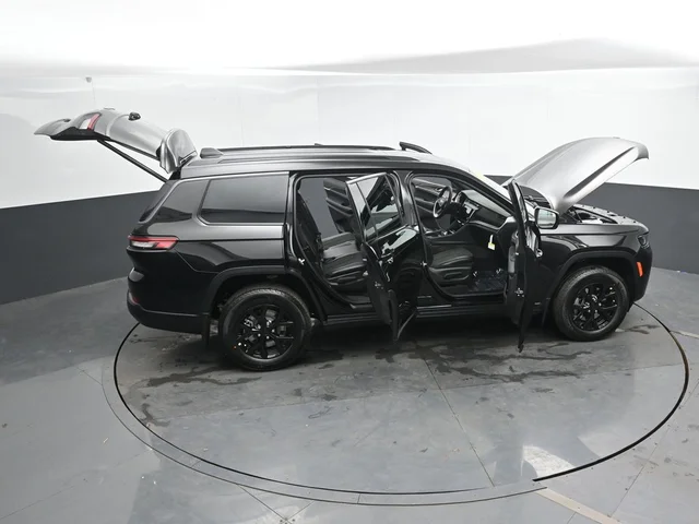 Nuevos JEEP GRAND CHEROKEE L à Estados chez autogozo