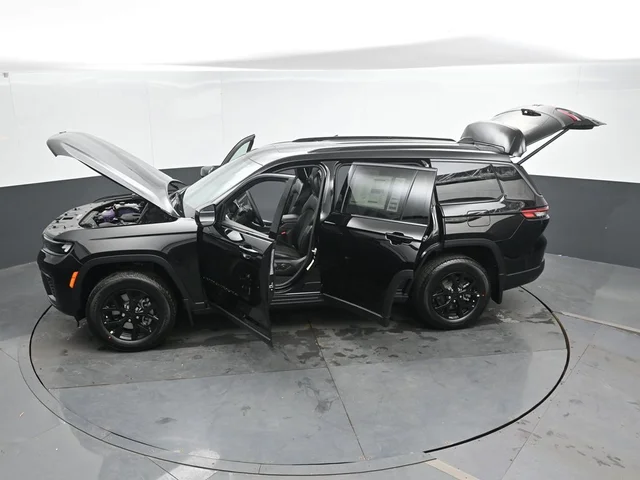 Nuevos JEEP GRAND CHEROKEE L à Estados chez autogozo