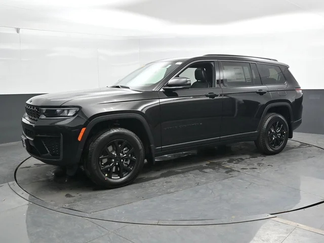 Nuevos JEEP GRAND CHEROKEE L à Estados chez autogozo