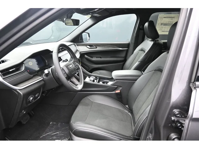 Nuevos JEEP GRAND CHEROKEE L à Estados chez autogozo