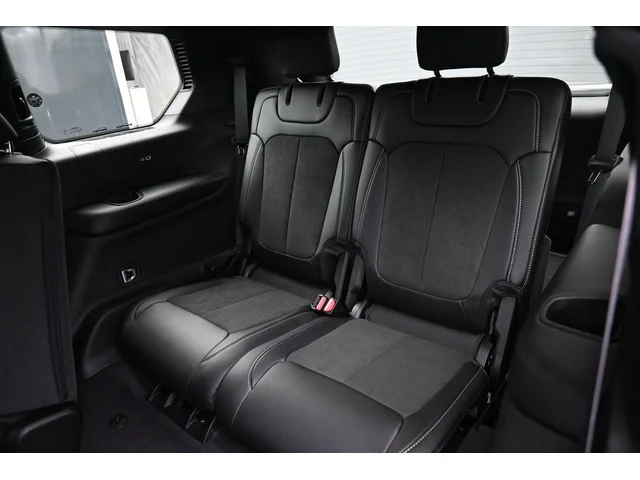 Nuevos JEEP GRAND CHEROKEE L à Estados chez autogozo
