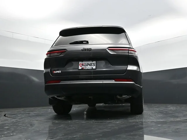 Nuevos JEEP GRAND CHEROKEE L à Estados chez autogozo