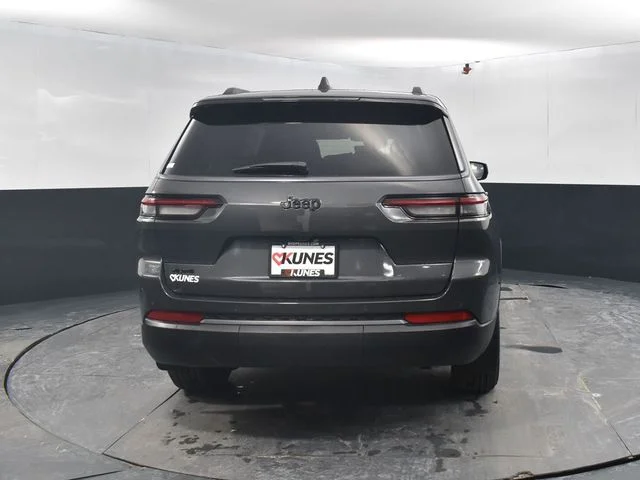 Nuevos JEEP GRAND CHEROKEE L à Estados chez autogozo