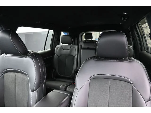 Nuevos JEEP GRAND CHEROKEE L à Estados chez autogozo