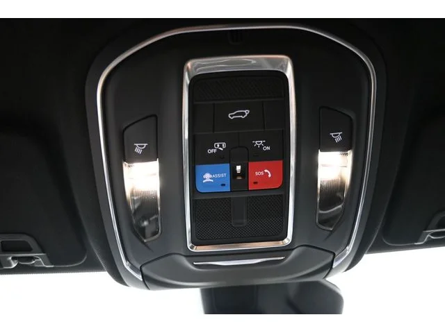 Nuevos JEEP GRAND CHEROKEE L à Estados chez autogozo