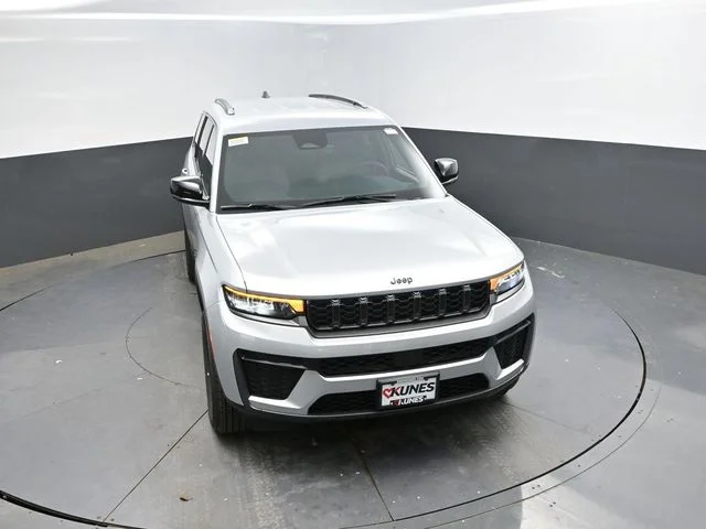 Nuevos JEEP GRAND CHEROKEE L à Estados chez autogozo