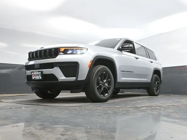 Nuevos JEEP GRAND CHEROKEE L à Estados chez autogozo