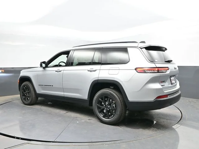 Nuevos JEEP GRAND CHEROKEE L à Estados chez autogozo