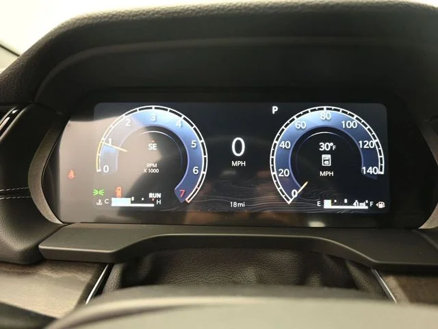 Nuevos JEEP GRAND CHEROKEE L à Estados chez autogozo