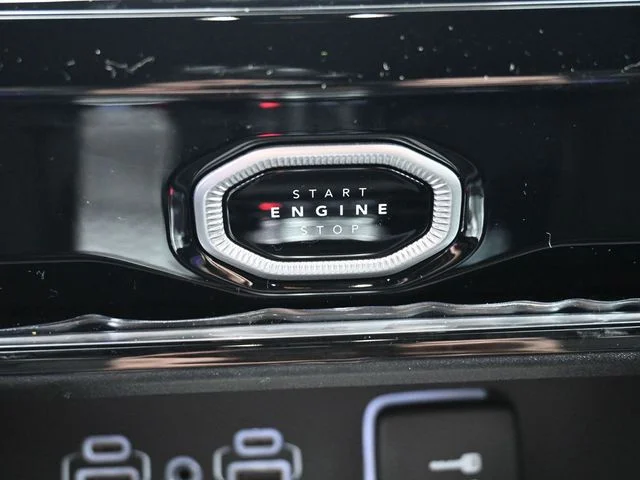 Nuevos JEEP GRAND CHEROKEE L à Estados chez autogozo