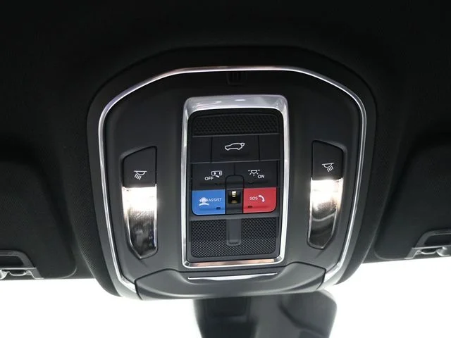 Nuevos JEEP GRAND CHEROKEE L à Estados chez autogozo