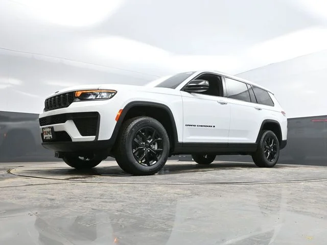 Nuevos JEEP GRAND CHEROKEE L à Estados chez autogozo