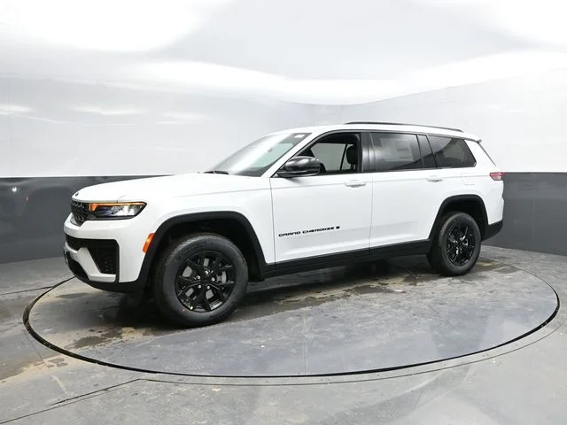 Nuevos JEEP GRAND CHEROKEE L à Estados chez autogozo
