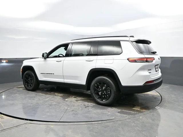 Nuevos JEEP GRAND CHEROKEE L à Estados chez autogozo