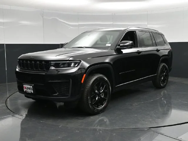 Nuevos JEEP GRAND CHEROKEE L à Estados chez autogozo