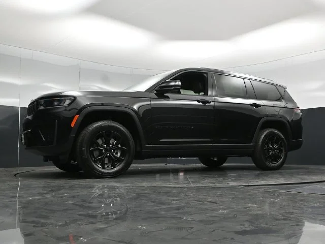 Nuevos JEEP GRAND CHEROKEE L à Estados chez autogozo