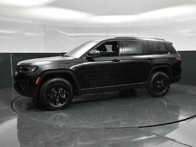 Nuevos JEEP GRAND CHEROKEE L à Estados chez autogozo