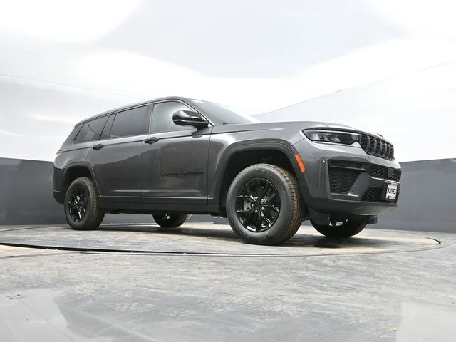 Nuevos JEEP GRAND CHEROKEE L à Estados chez autogozo