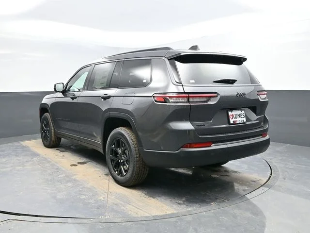 Nuevos JEEP GRAND CHEROKEE L à Estados chez autogozo