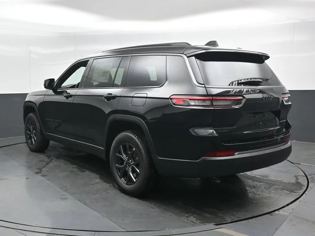 Nuevos JEEP GRAND CHEROKEE L à Estados chez autogozo