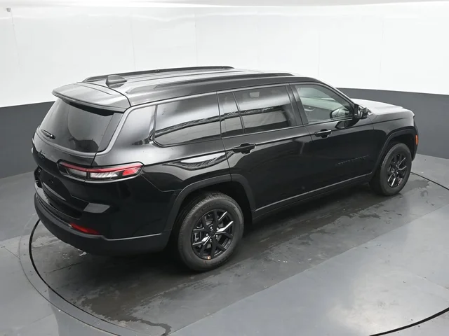 Nuevos JEEP GRAND CHEROKEE L à Estados chez autogozo