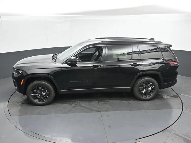 Nuevos JEEP GRAND CHEROKEE L à Estados chez autogozo