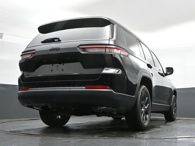 Nuevos JEEP GRAND CHEROKEE L à Estados chez autogozo