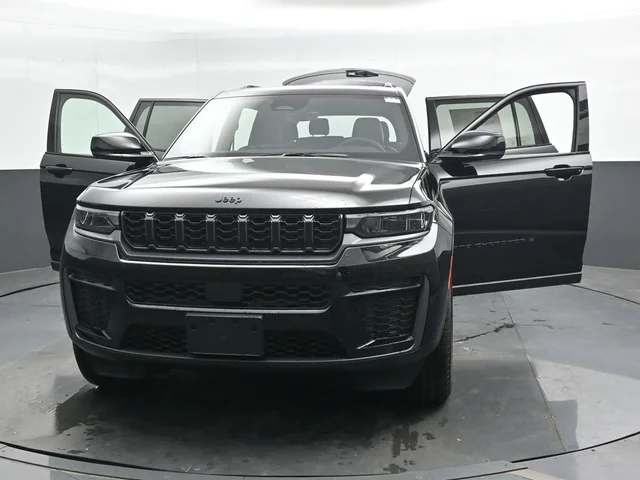 Nuevos JEEP GRAND CHEROKEE L à Estados chez autogozo
