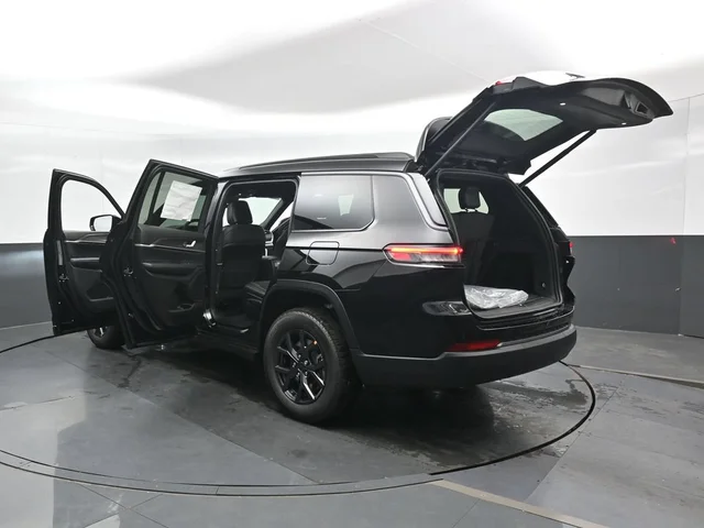 Nuevos JEEP GRAND CHEROKEE L à Estados chez autogozo