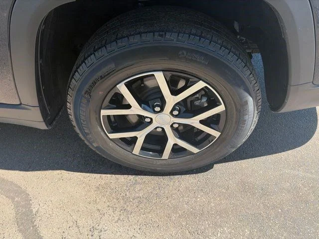 SEMINUEVOS JEEP Grand Cherokee L a Estados en autogozo