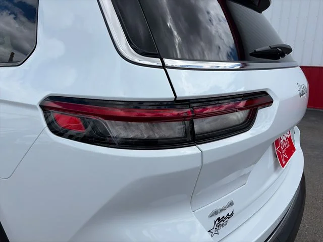 SEMINUEVOS JEEP Grand Cherokee L a Estados en autogozo