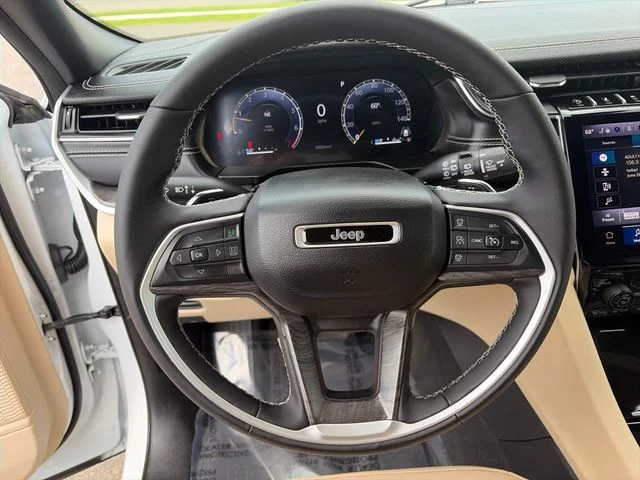 SEMINUEVOS JEEP Grand Cherokee L a Estados en autogozo