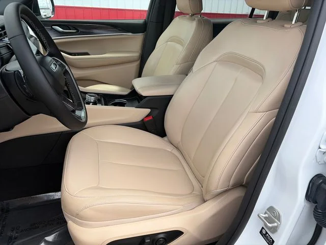 SEMINUEVOS JEEP Grand Cherokee L a Estados en autogozo
