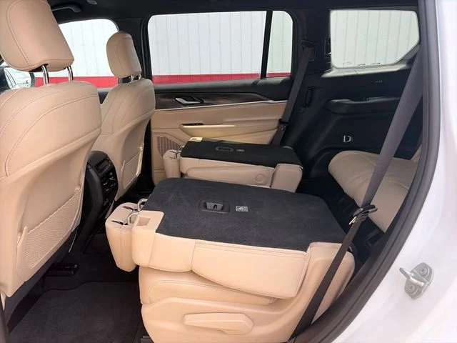 SEMINUEVOS JEEP Grand Cherokee L a Estados en autogozo